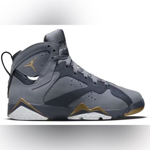 Jordan 7 Retro
Maya Moore Blue Dusk - Picture 5 of 5